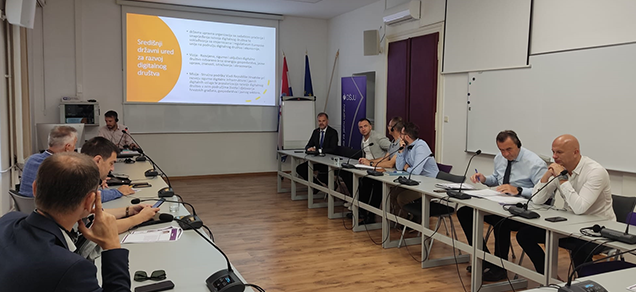 U sklopu projekta Leadership stručnjaci Središnjeg državnog ureda za razvoj digitalnog društva održali predavanje i radionice na temu digitalizacije